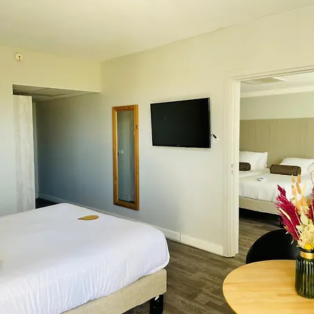 Hotel Thalazur Port-camargue - & 4*