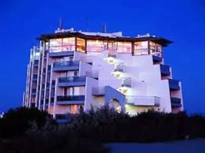 酒店 Thalazur Port-camargue - &