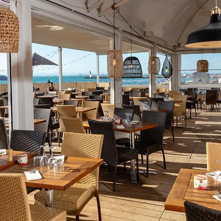 酒店 Thalazur Port-camargue - &