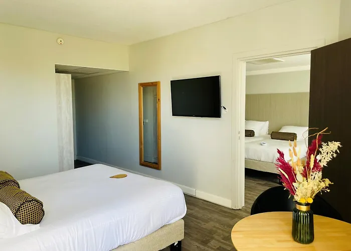 Hotel Thalazur Port-camargue - & 4*